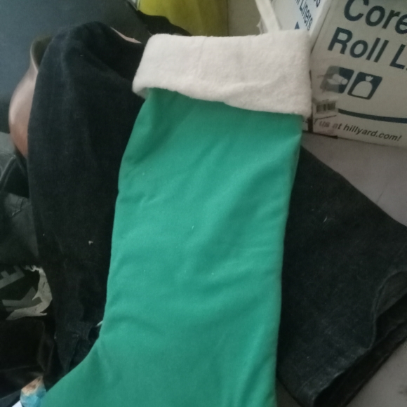 Aerial stocking - Picture 2 of 2